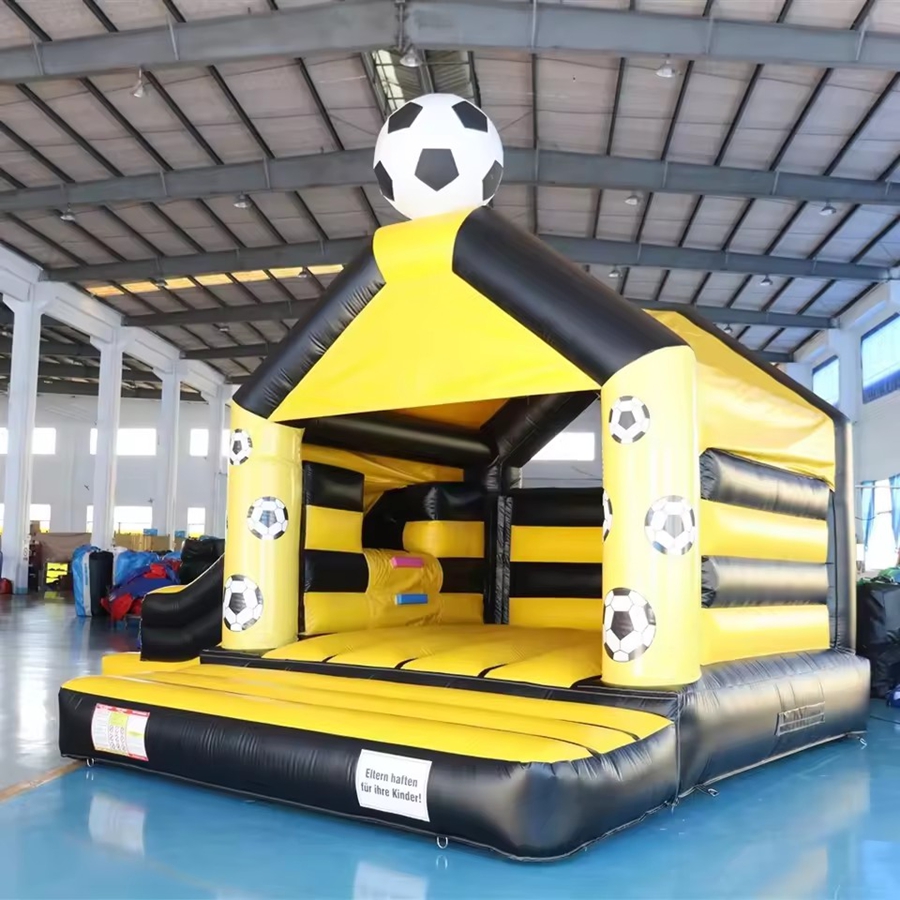Kids Outdoor Trampoline - Schwarz-Gelbes Fußball-Themen-Hüpfburg-Set mit Rutsche, Kommerzielles Kinder-Fußball-Sprungschloss,